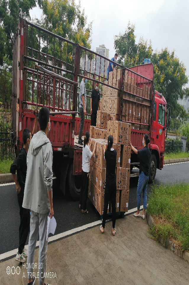 6332e5024e2e4.png 图片1.png